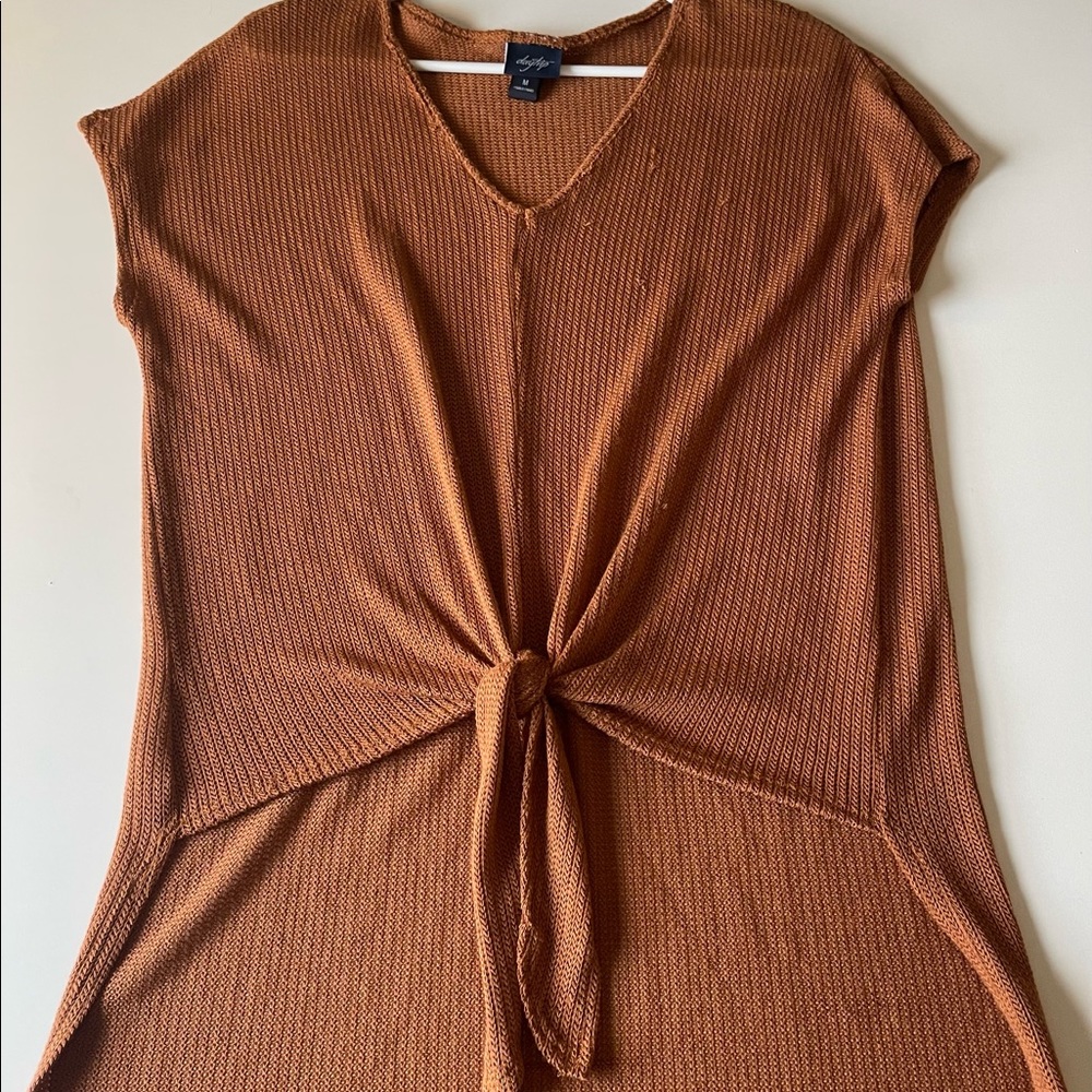 Burnt orange hi-low t-shirt